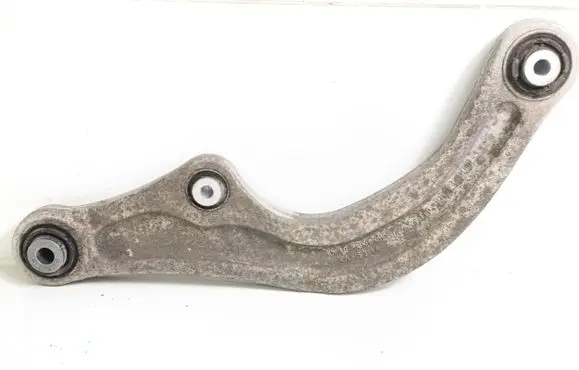Rear control arm