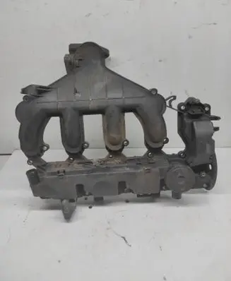 Citroen C4 I Picasso Intake manifold 9662688980