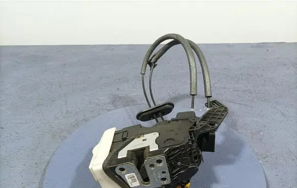 Front door lock
