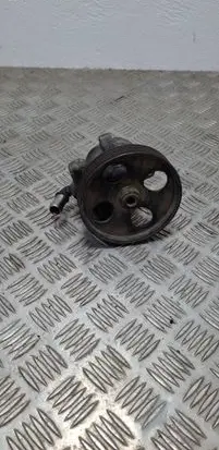 Peugeot Partner Power steering pump 9659820880