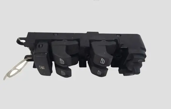 Volvo V70 Electric window control switch 30773269 03454200