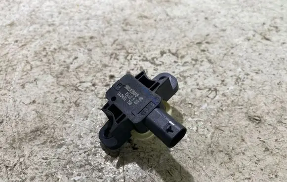 Dodge Durango Airbag deployment crash/impact sensor 56054084AB 160401738 2610500