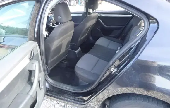 Skoda Octavia Mk3 (5E) Second row seats 