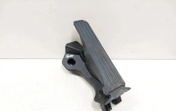 Seat Altea XL Accelerator throttle pedal 1K1721503S 131211 6510100102