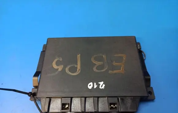 Mercedes-Benz E W210 Parking PDC control unit/module 0205454832 0263004009
