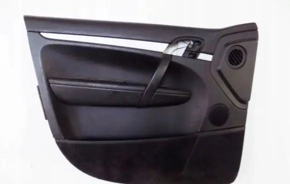 Porsche Cayenne (9PA) Front door card panel trim