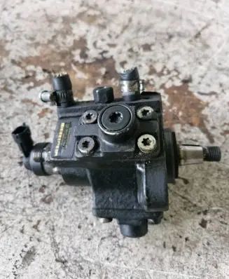 Opel Vectra C Fuel injection high pressure pump 0055193731