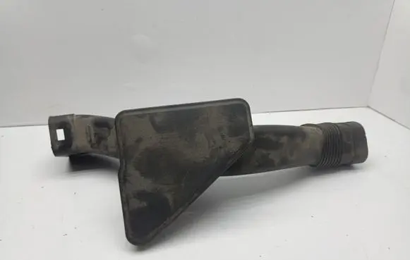 BMW 7 F01 F02 F03 F04 Air intake duct part 7577472