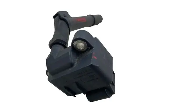 Mercedes-Benz CLA C117 X117 W117 High voltage ignition coil A2701590042