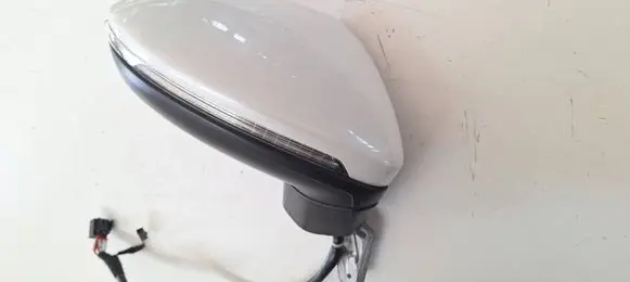 Volkswagen Touran III Front door electric wing mirror 0411208