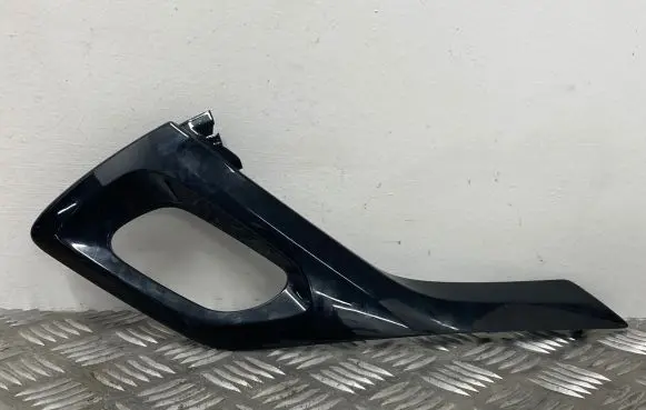 Peugeot 208 Other front door trim element 491100126777