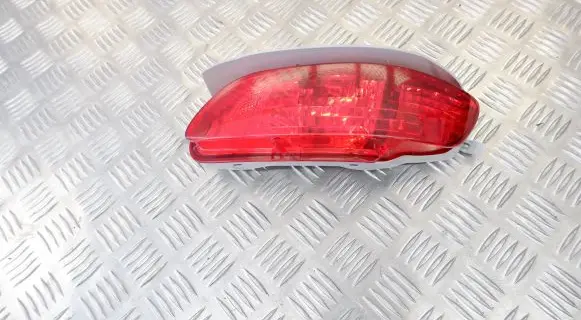 Lexus RX 330 - 350 - 400H Rear fog light 8191048031 8191048030
