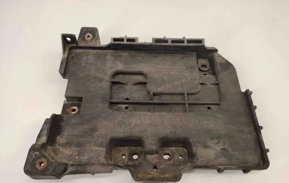 Battery box tray