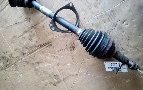 Nissan Primastar Front driveshaft