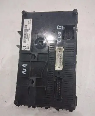 Renault Clio II Comfort/convenience module P8200311988