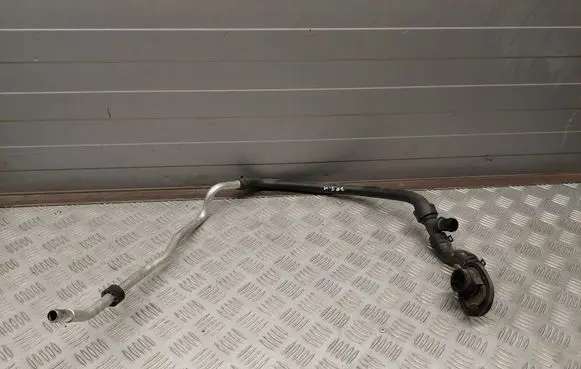 Mercedes-Benz E C207 W207 Engine coolant pipe/hose A2045060260