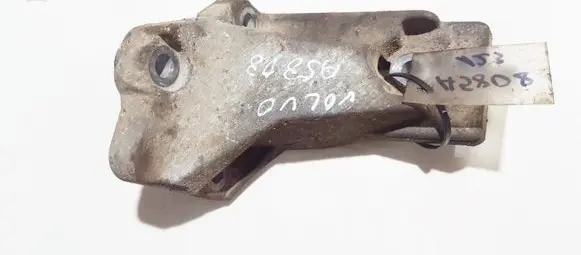 Volvo S80 Engine mounting bracket 9445231