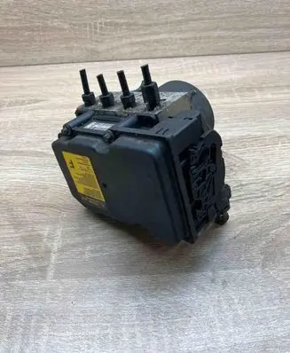 Toyota Auris 150 ABS Pump 0265800827 0265232154