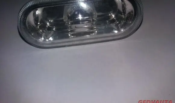 Volkswagen Golf IV Front fender indicator light 1J0949117
