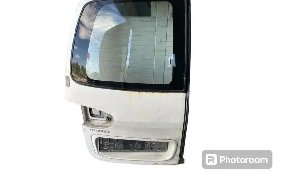 Hyundai H-1, Starex, Satellite Rear door