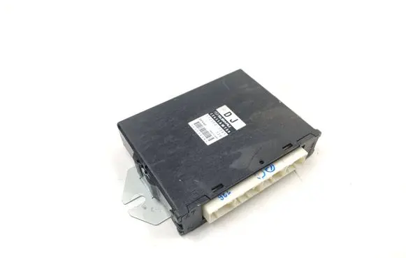 Subaru Impreza III Engine control unit/module 22611AM700 1123007361