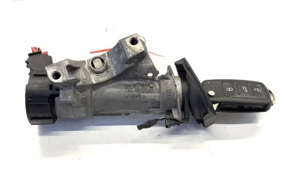 Seat Ibiza IV (6J,6P) Ignition lock 6R0905851D