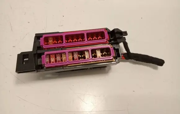 Audi A6 S6 C7 4G Fuse box set 8K0937501B