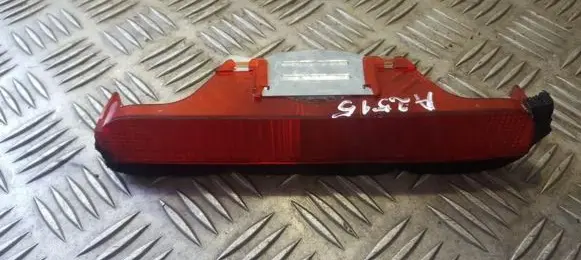 Nissan Almera Tino Third/center stoplight