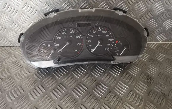 Citroen Berlingo Speedometer (instrument cluster) 9662745180