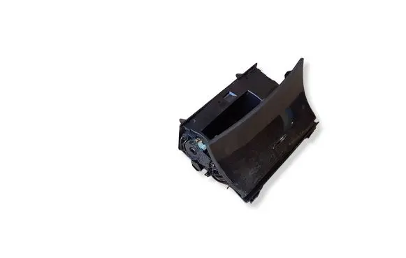 Mercedes-Benz CLS C219 Car ashtray 