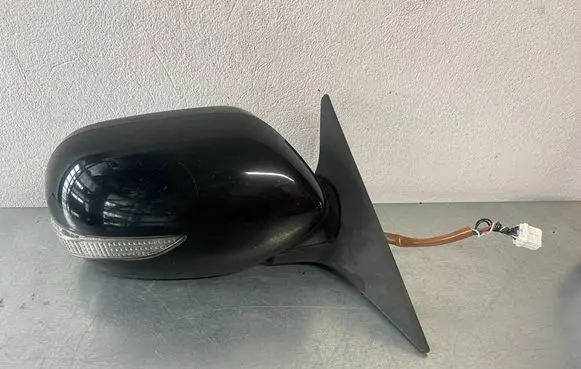 Subaru Legacy Front door electric wing mirror 011199 010843