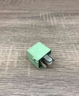 BMW X5 E53 Other relay 8373700 V23134K59X312