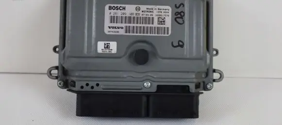 Volvo S80 Engine control unit/module ECU 30743338