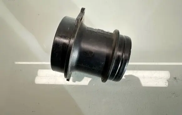 Audi A5 Sportback 8TA Mass air flow meter AFH7070 2505058