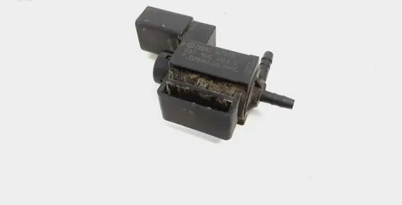Skoda Octavia Mk2 (1Z) Vacuum valve 037906283C