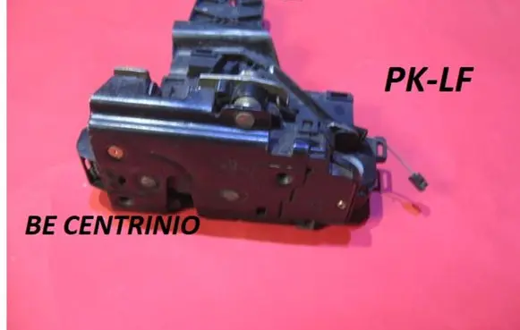 Volkswagen New Beetle Front door lock 6X1837013G