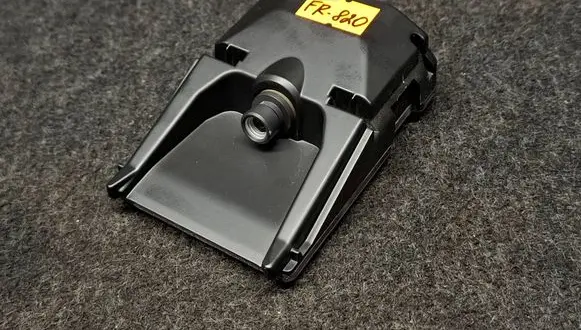 Windshield/windscreen camera