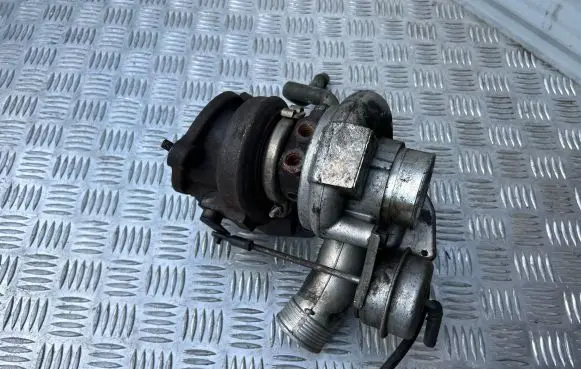 Volvo V70 Turbo 4937706300 30650635 6050495