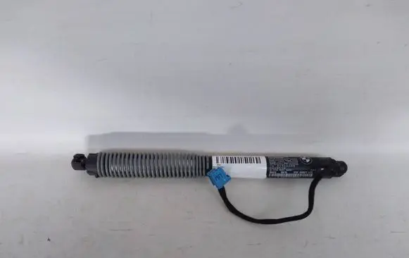 BMW 7 G11 G12 Tailgate/trunk strut/damper 8499572 51248499572