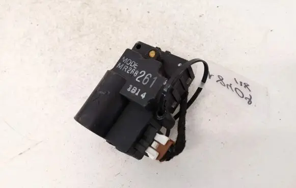 Mitsubishi Carisma Air flap motor/actuator mr268261