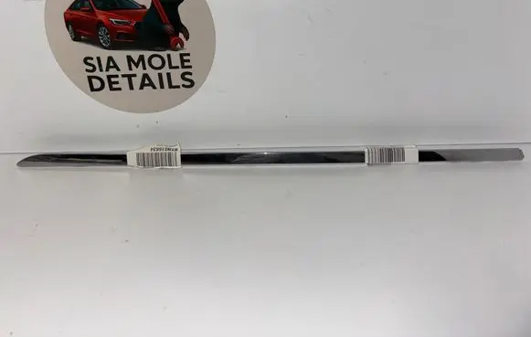 Mercedes-Benz ML W166 Side skirt front trim A1666981562