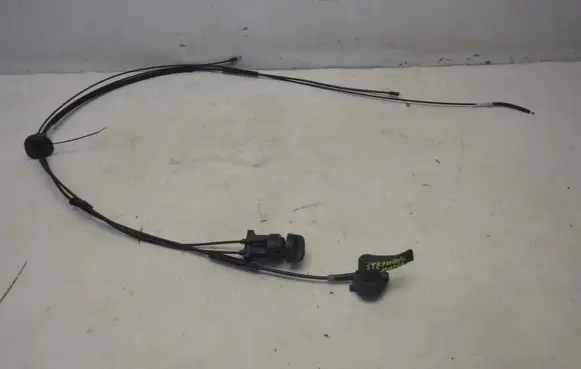 Dacia Sandero Engine bonnet/hood lock release cable 