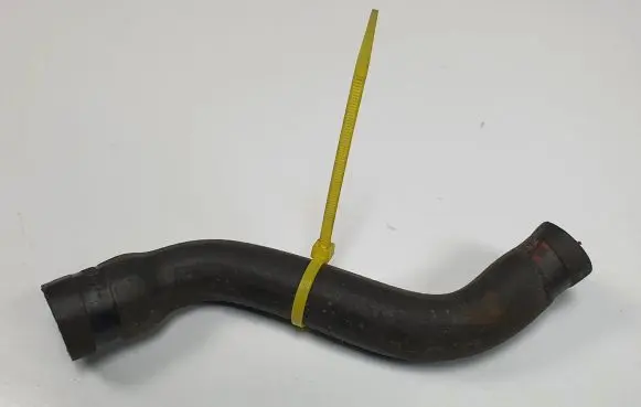 Mercedes-Benz S W140 Engine coolant pipe/hose 1408321994