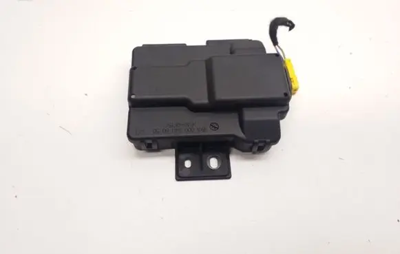 Mercedes-Benz E W212 Fuse module A0005406050