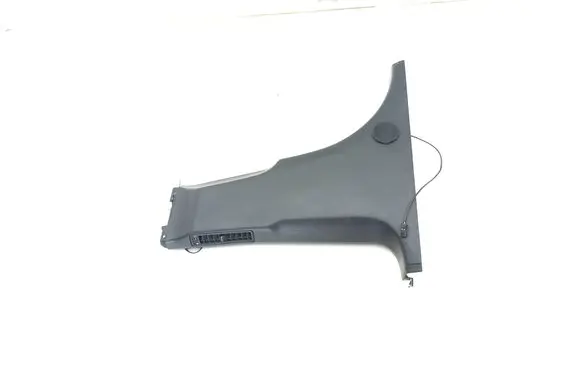 (B) pillar trim (bottom)