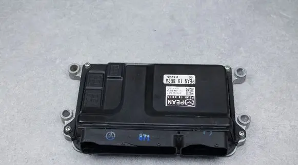 Mazda 3 II Engine control unit/module PEAN18881A PEAN188K2A