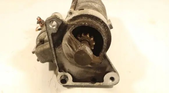 Citroen DS3 Starter motor 9662854180