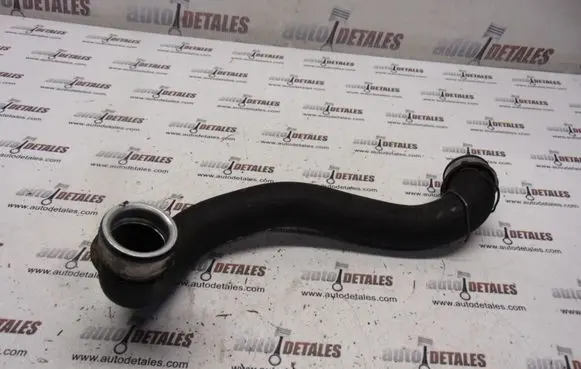 Mercedes-Benz E W211 Engine coolant pipe/hose A2115015482