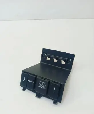 Honda Civic IX USB socket connector 931A1A0Y88