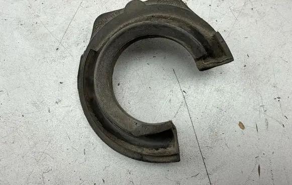 BMW 1 F20 F21 Rear coil spring rubber mount 6791709